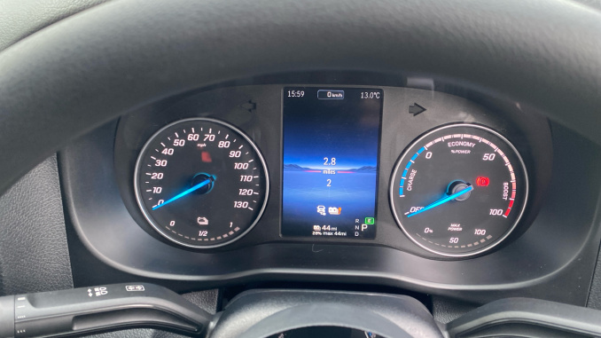 Mercedes-Benz Vito EL2 Electric Fwd 85kW 66kWh Pro Van Auto - Image 23